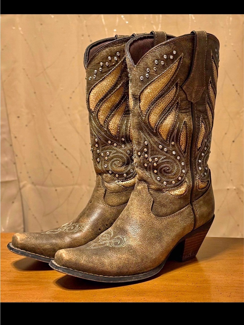 Women’s Durango Crush Bling Brown Cowboy Boots | Size 6.5